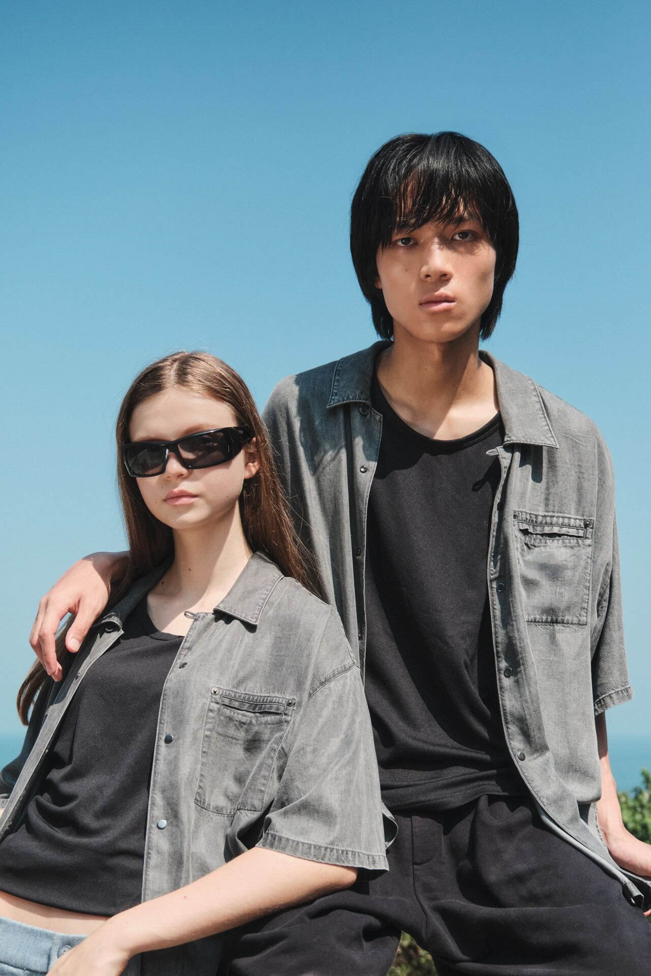 Denim short-sleeve shirt